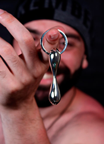 Key-ring-silver-man-A5 -model