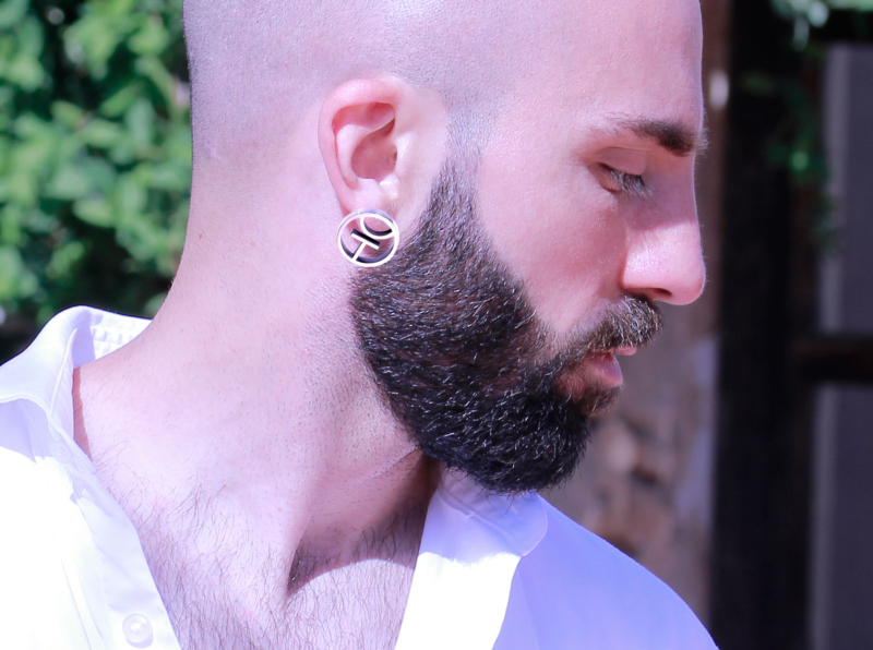 Silver earring for man.model