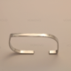 pulsera de plata para hombre Luck con fondo girs